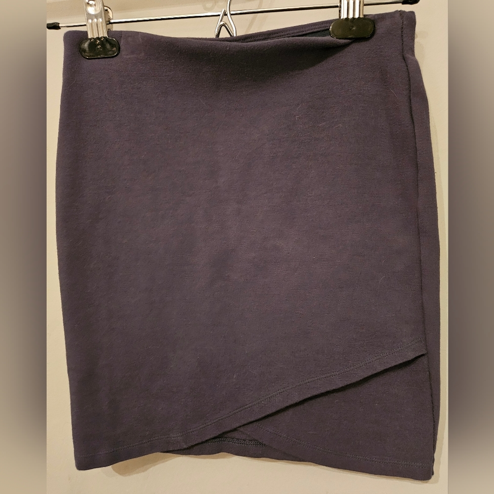 ✨2 FOR $15✨TALULA Primrose Skirt, Grey
